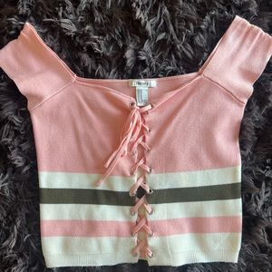 Woman’s lace down crop top